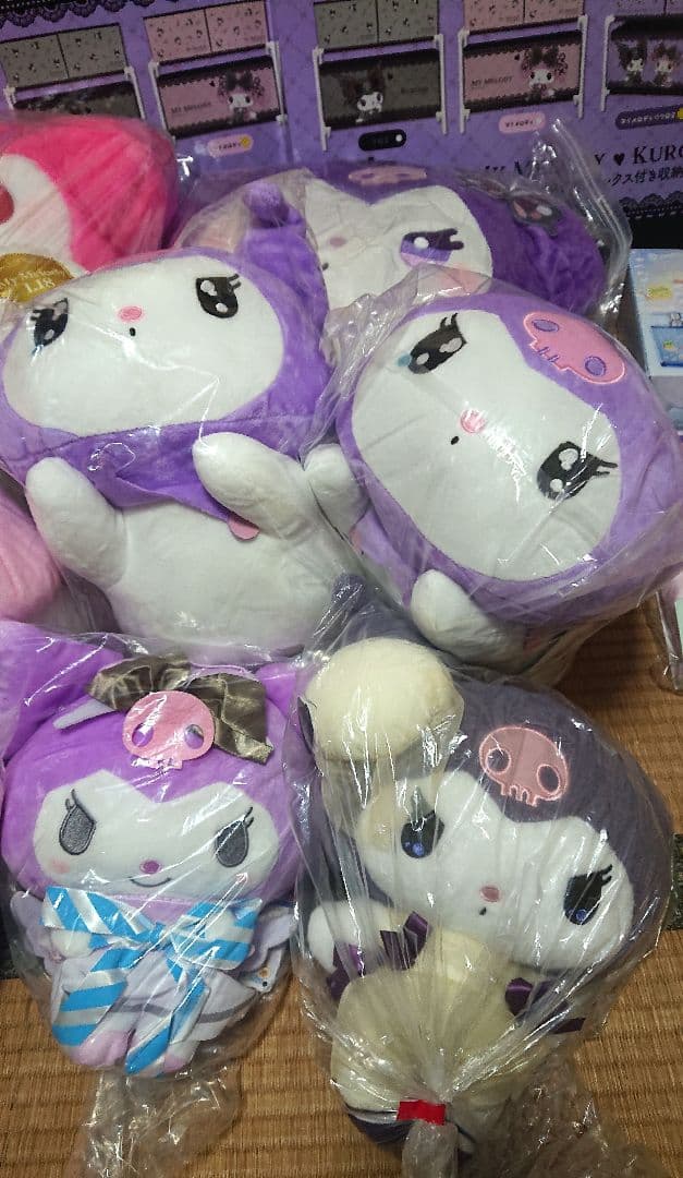 週末セール！！クロミ　マイメロぬいぐるみ収納ケースソープボトルブランケットセット