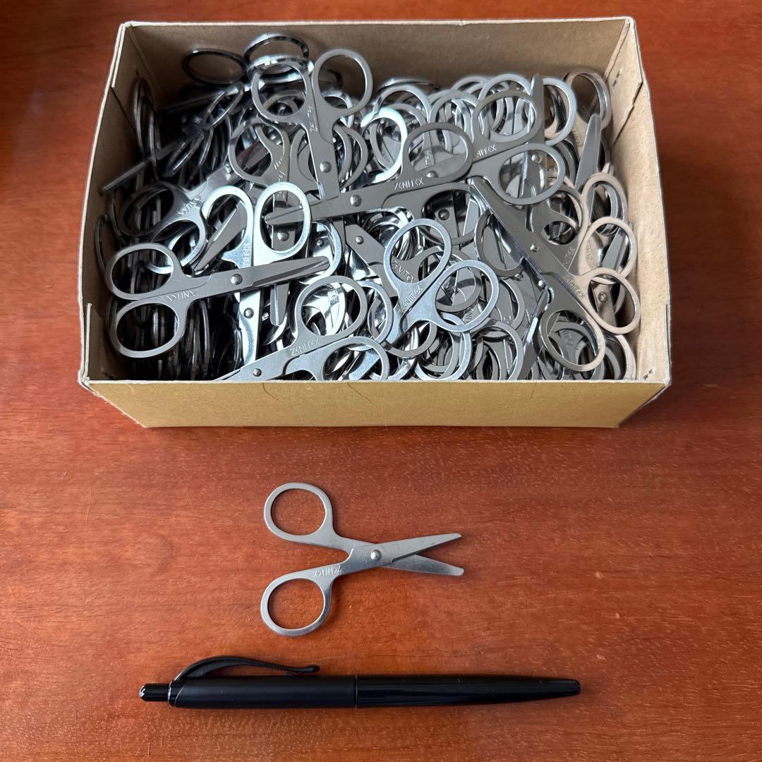 小型シルバーはさみ多数150個以上