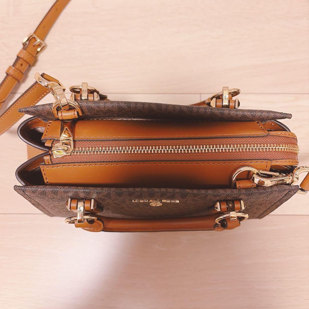 マイケルコース MARILYN クロスボディ スモール MKシグネチャー