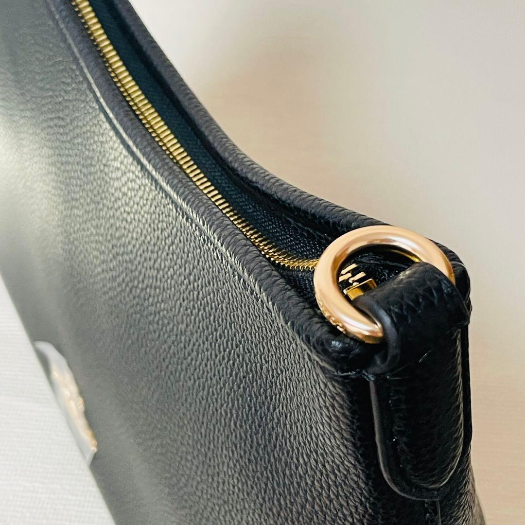 タグちぎれ　新品未使用 Coach ローレル ショルダー バッグ CR148