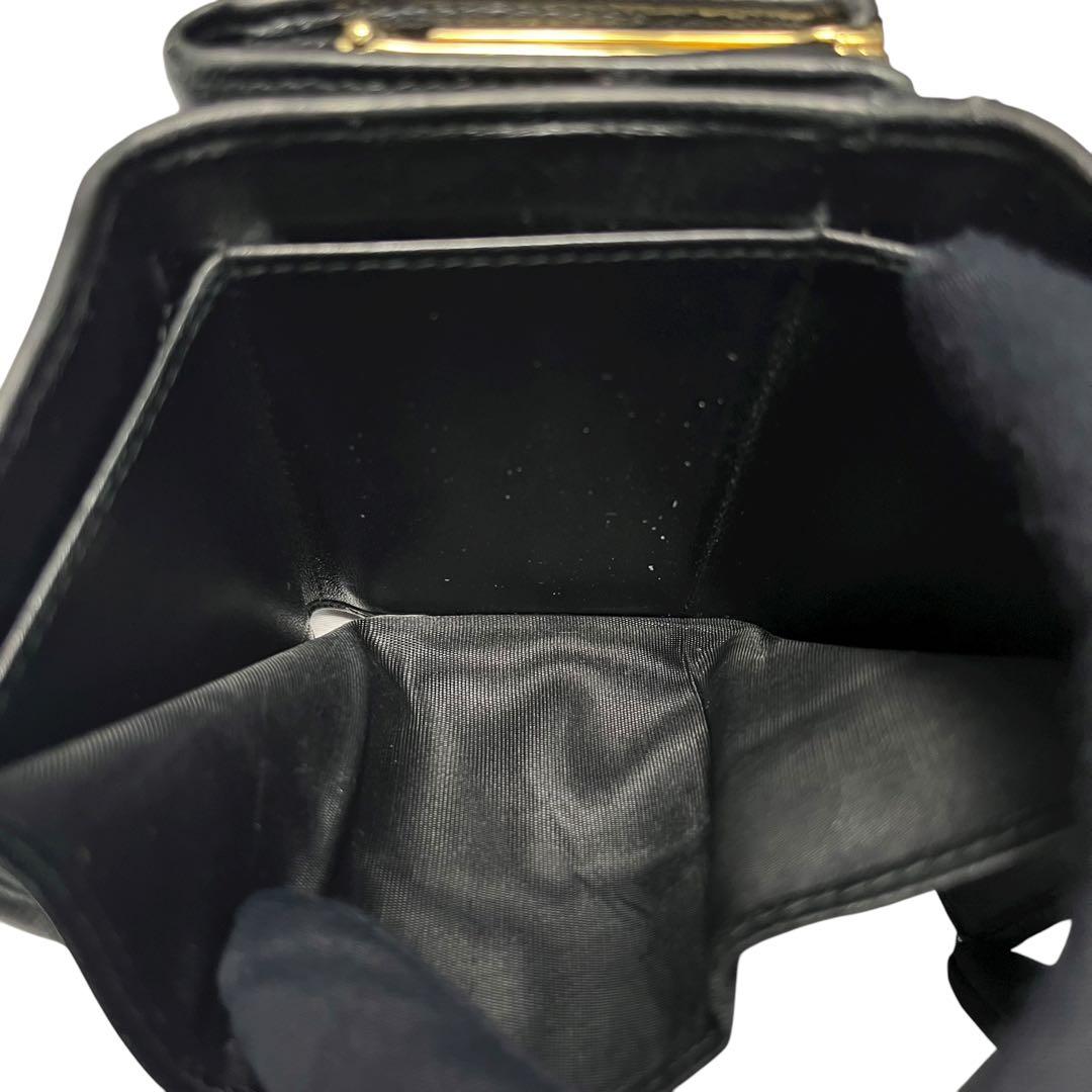 希少✨ミュウミュウ 三つ折り財布 マテラッセ がま口 ロゴ金具 ブラック