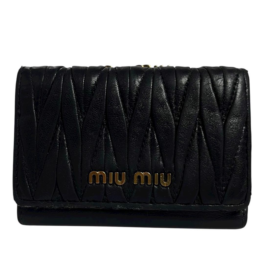 希少✨ミュウミュウ 三つ折り財布 マテラッセ がま口 ロゴ金具 ブラック