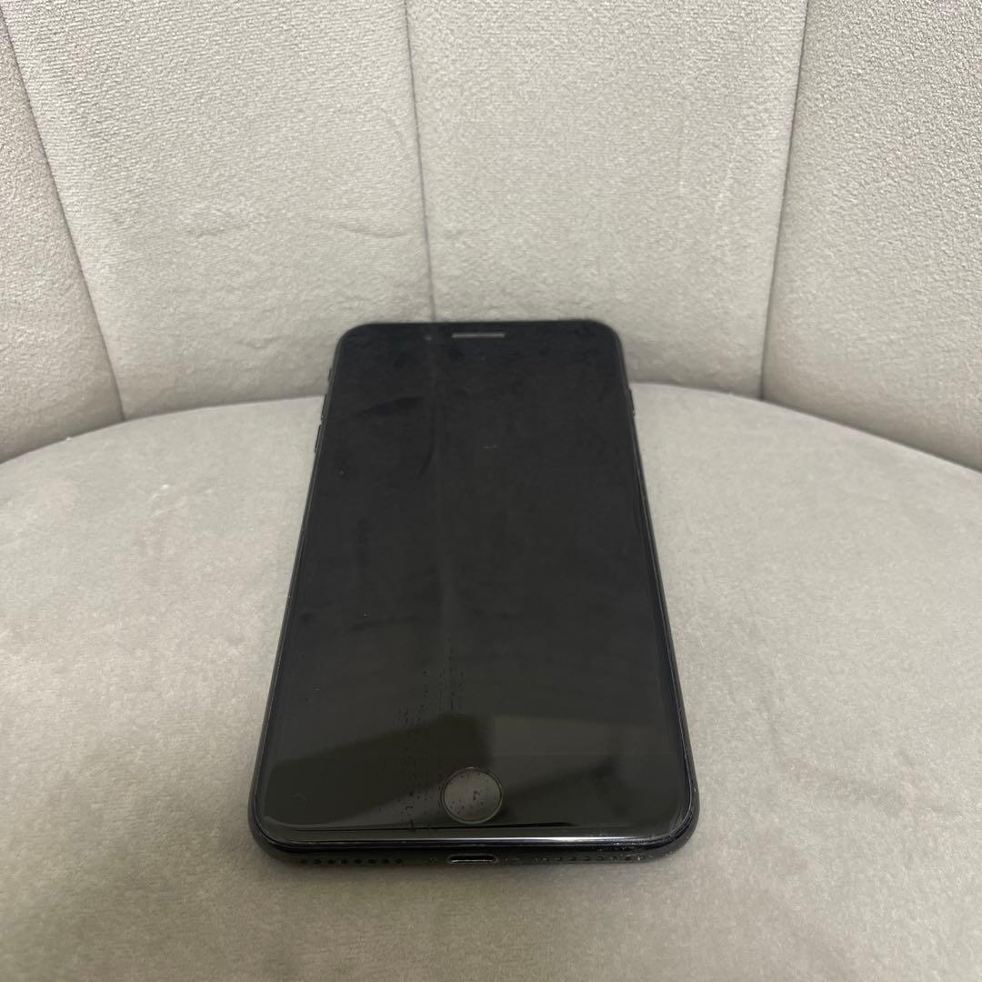 Apple iPhone7plus 本体 ブラック