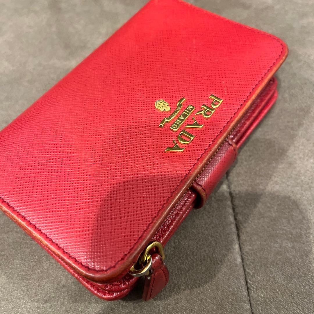 PRADA サフィアーノレザー L字ファスナー 二つ折り財布 レッド