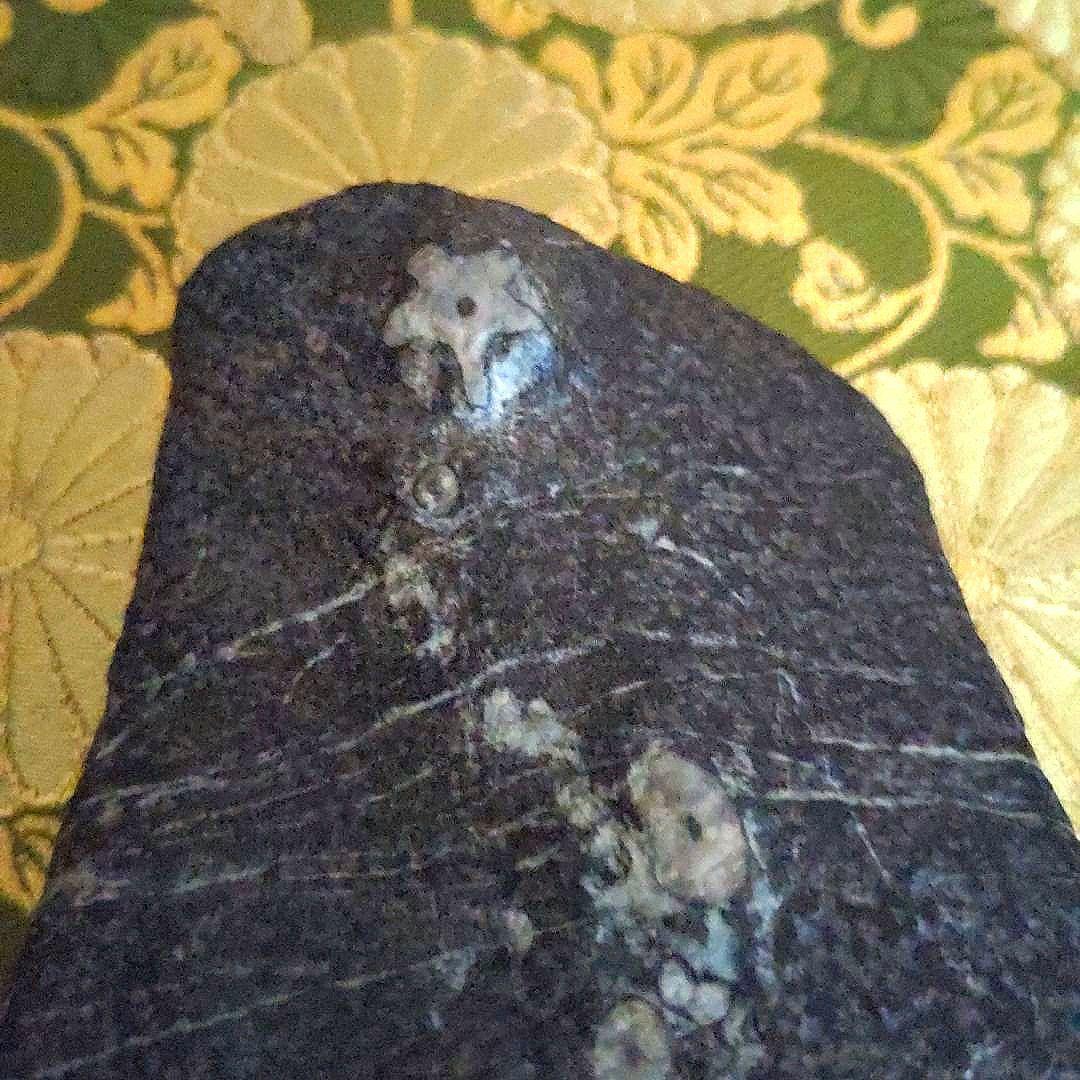 【最終価格】門司　梅花石　台座付　水石　盆石