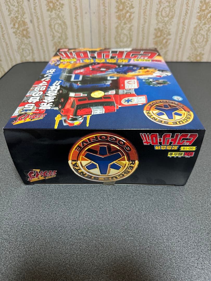 新品未開封　救急戦隊ゴーゴーファイブ DX超合金 緊急合体ビクトリーロボ
