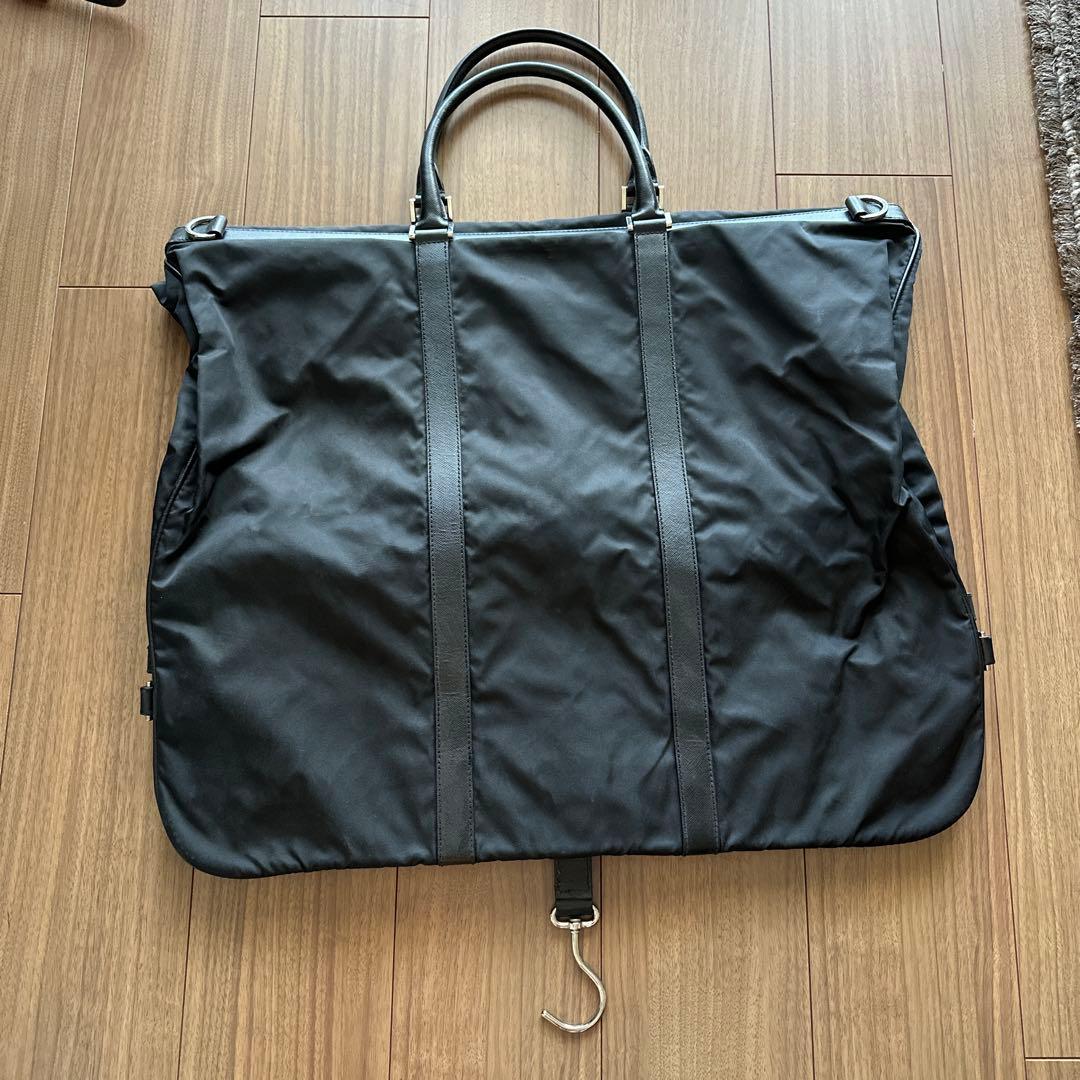 プラダ　ブラックナイロンキャリーケース未使用