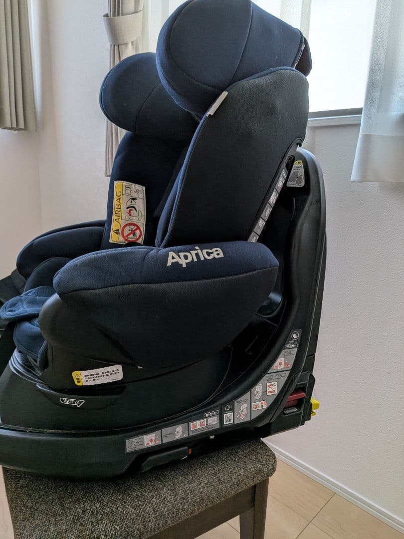 Apricaアップリカ／チャイルドシート ISOFIX ディアターンプラスAB