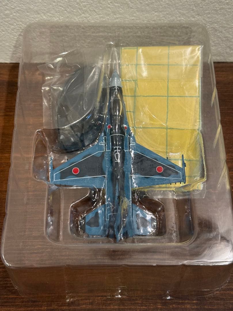 J WINGS監修　ミニタリーエアクラフト Vol.5&4+ ６機【カフェレオ】