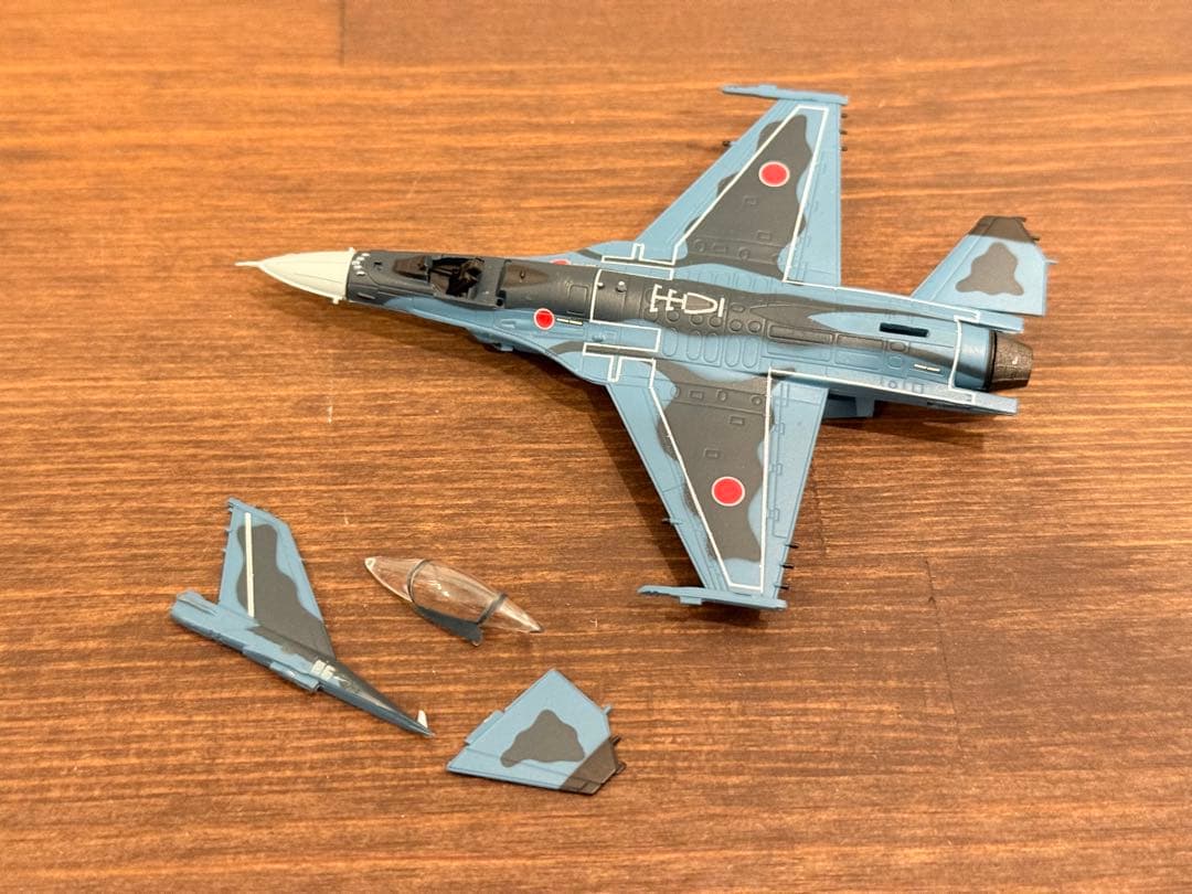 J WINGS監修　ミニタリーエアクラフト Vol.5&4+ ６機【カフェレオ】