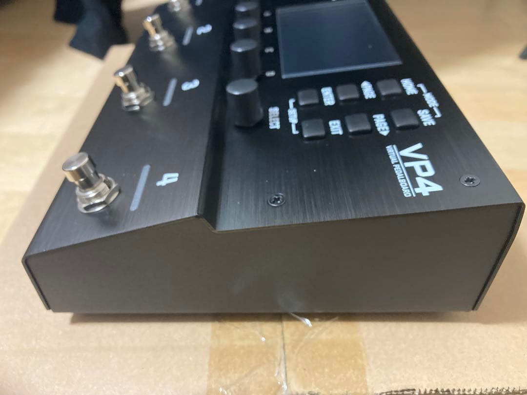 Fractal Audio Systems VP4 ギターエフェクター