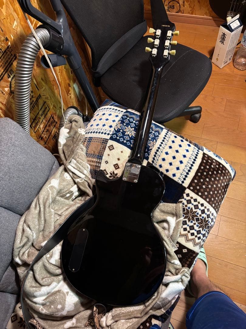 エピフォン　レスポールJr.