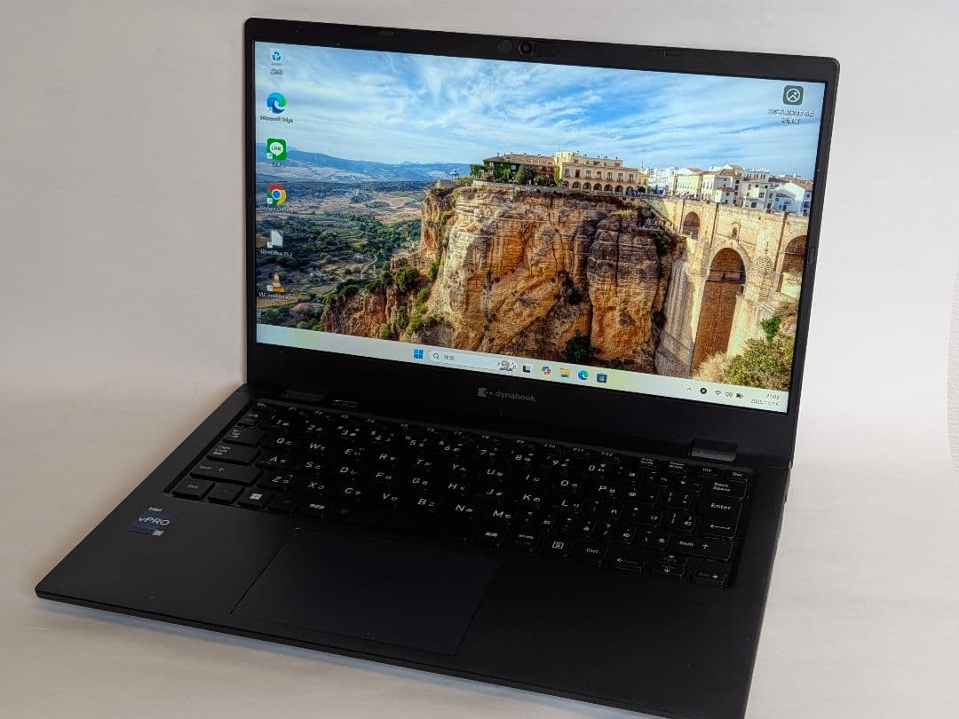 第12世代Core i5 Dynabook G83/KV 005