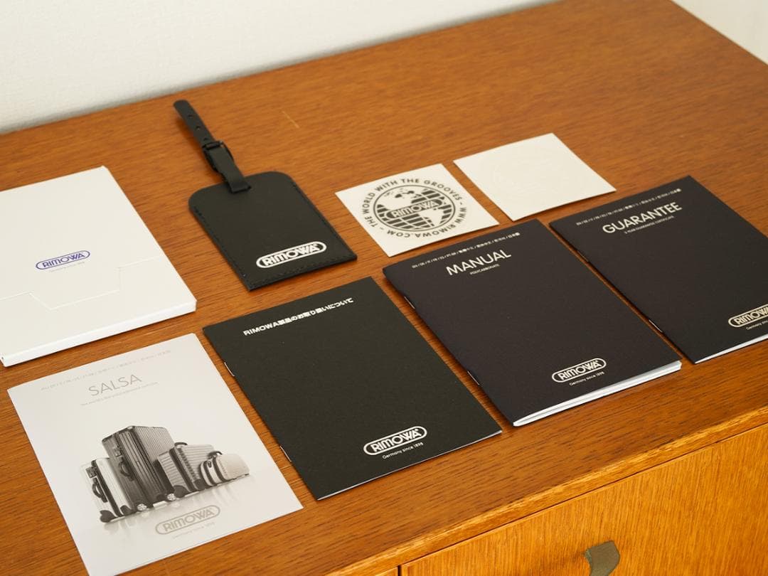 機内持ち込み可能 RIMOWA サルサ 32L 4輪 キャビン ブラック 黒