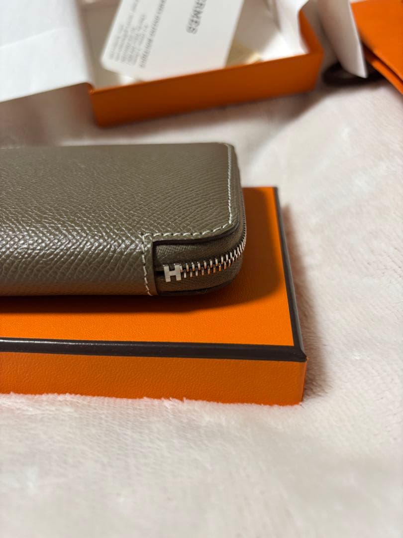 ル*ビ様 美品　エルメス シルクインコンパクト エトゥープ