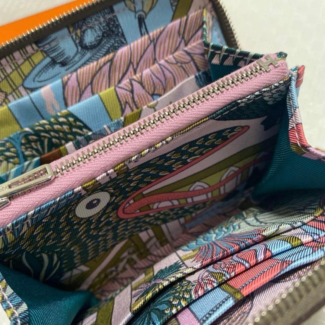 ル*ビ様 美品　エルメス シルクインコンパクト エトゥープ