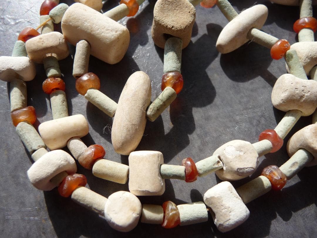 【年末セール】古代　ファイアンスビーズ　オリジナル　ネックレス連