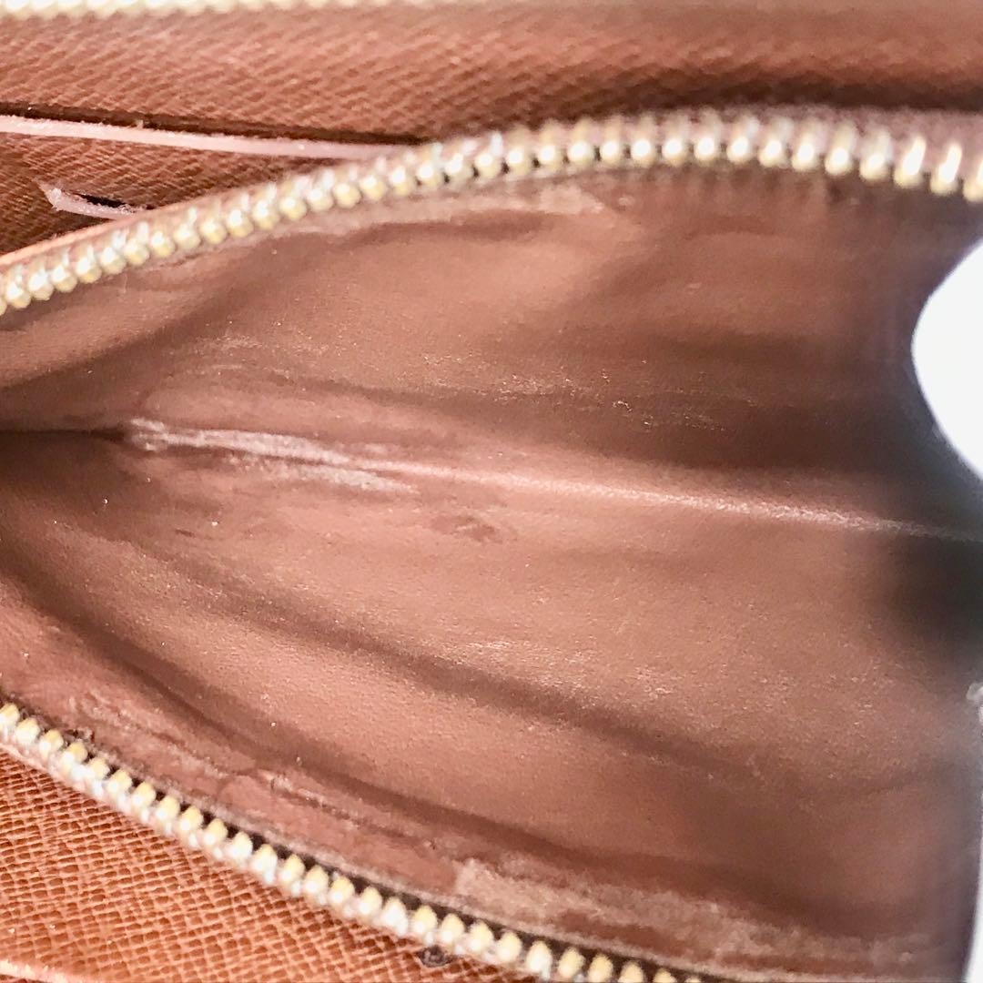 ルイヴィトン　モノグラムポルトモネジップ　ラウンドファスナー　二つ折り長財布