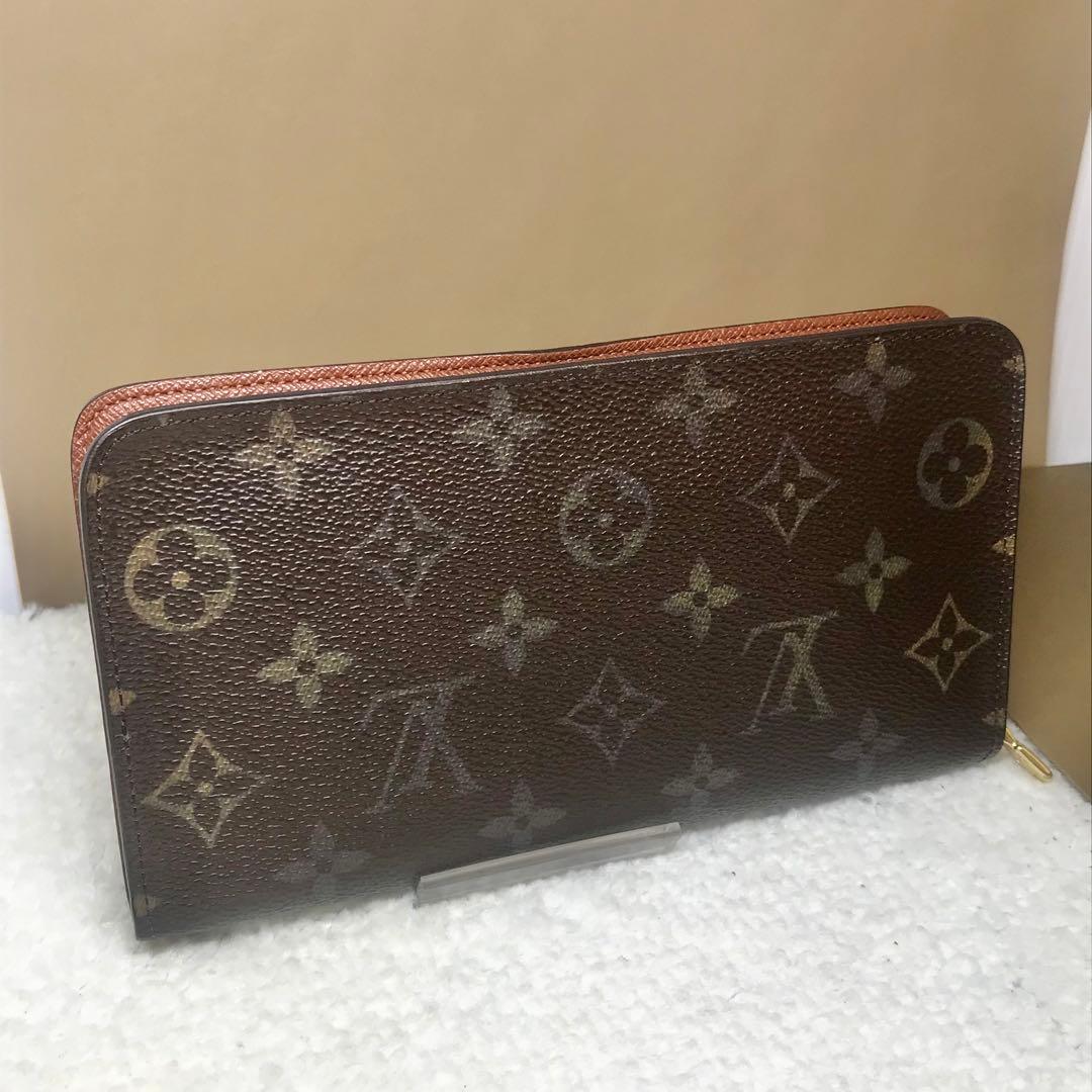 ルイヴィトン　モノグラムポルトモネジップ　ラウンドファスナー　二つ折り長財布
