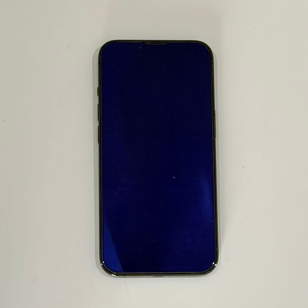 【ガラスフィルム付き】Apple iPhone 13 Pro グラファイト