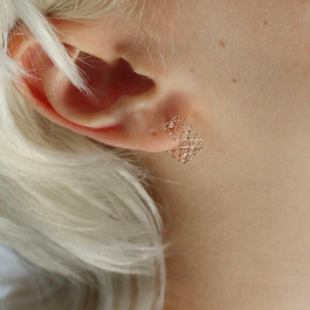 【美品】cui-cui ゴールド メッシュ フープ ピアス | K10YG