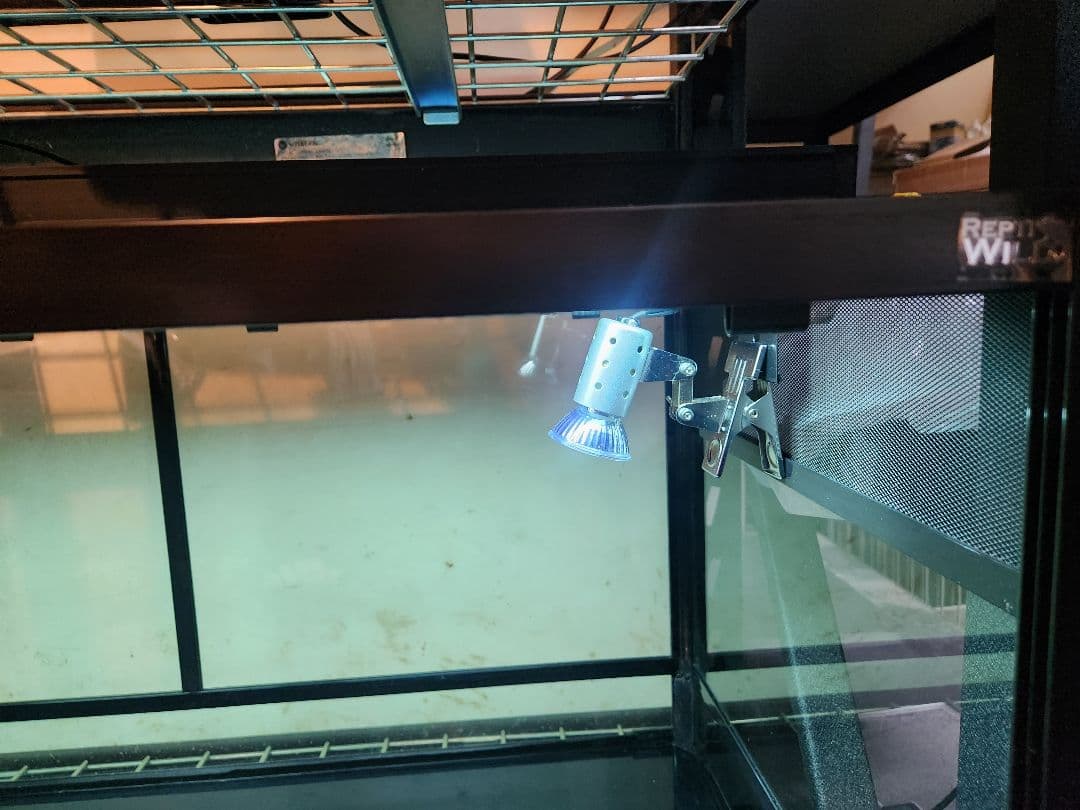 引取パンテオンブラック9045中古 マイクロサン53w 紫外線ライト　各1台