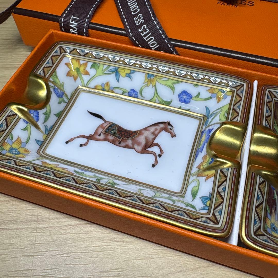 シュヴァル　ドゥ　オリエント　素敵なギフトにいかがでしょうか？