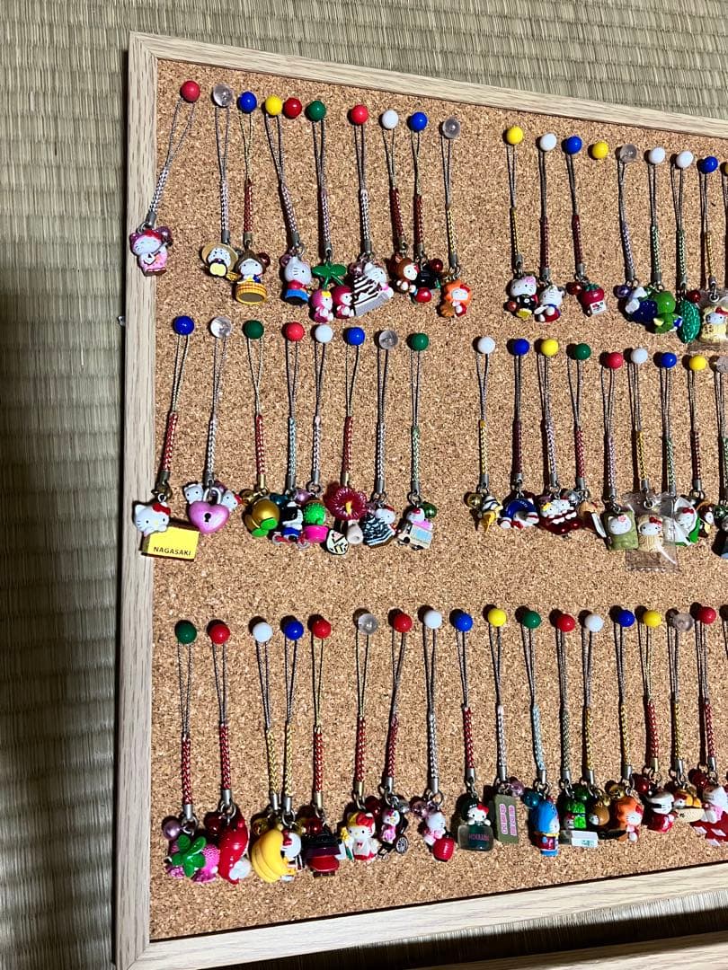 ご当地キティ 根付け まとめ売り 149個 レア