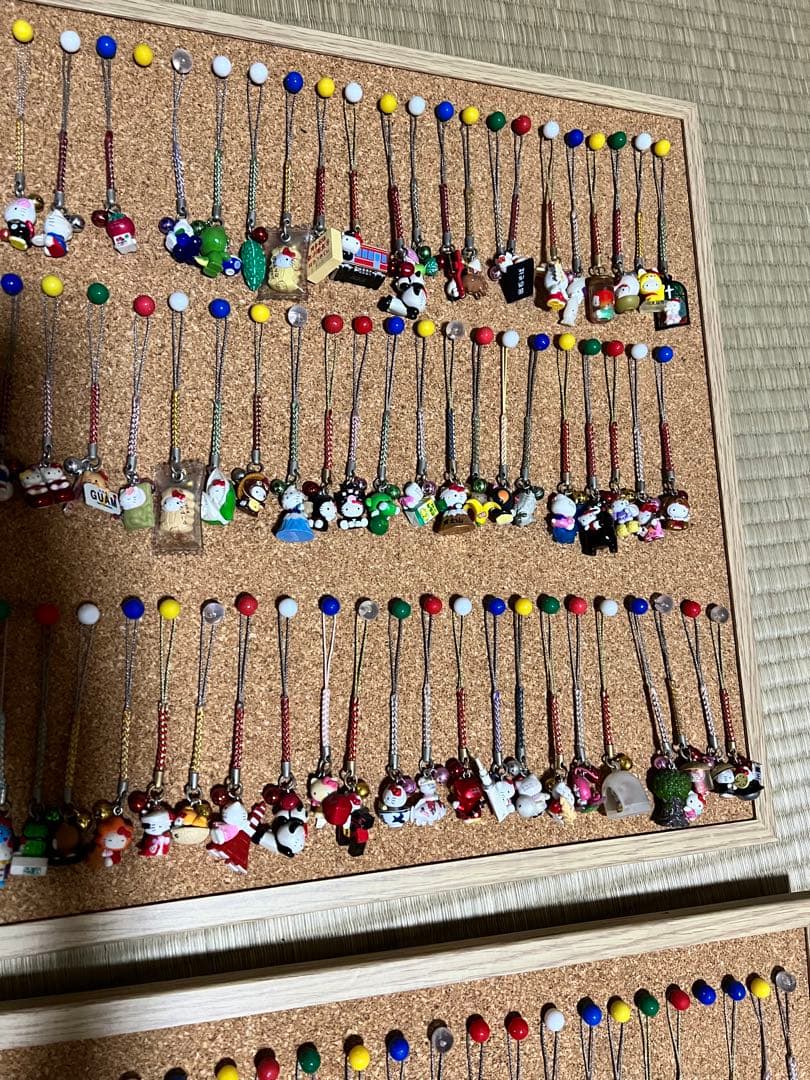 ご当地キティ 根付け まとめ売り 149個 レア