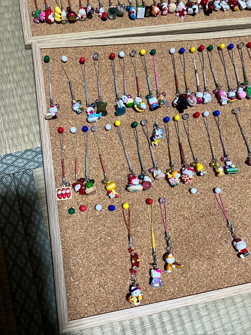 ご当地キティ 根付け まとめ売り 149個 レア