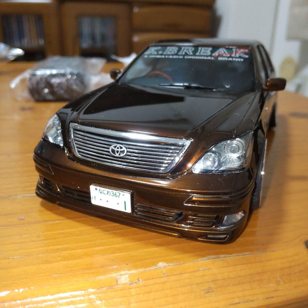 アオシマ1/24　30セルシオ完成品