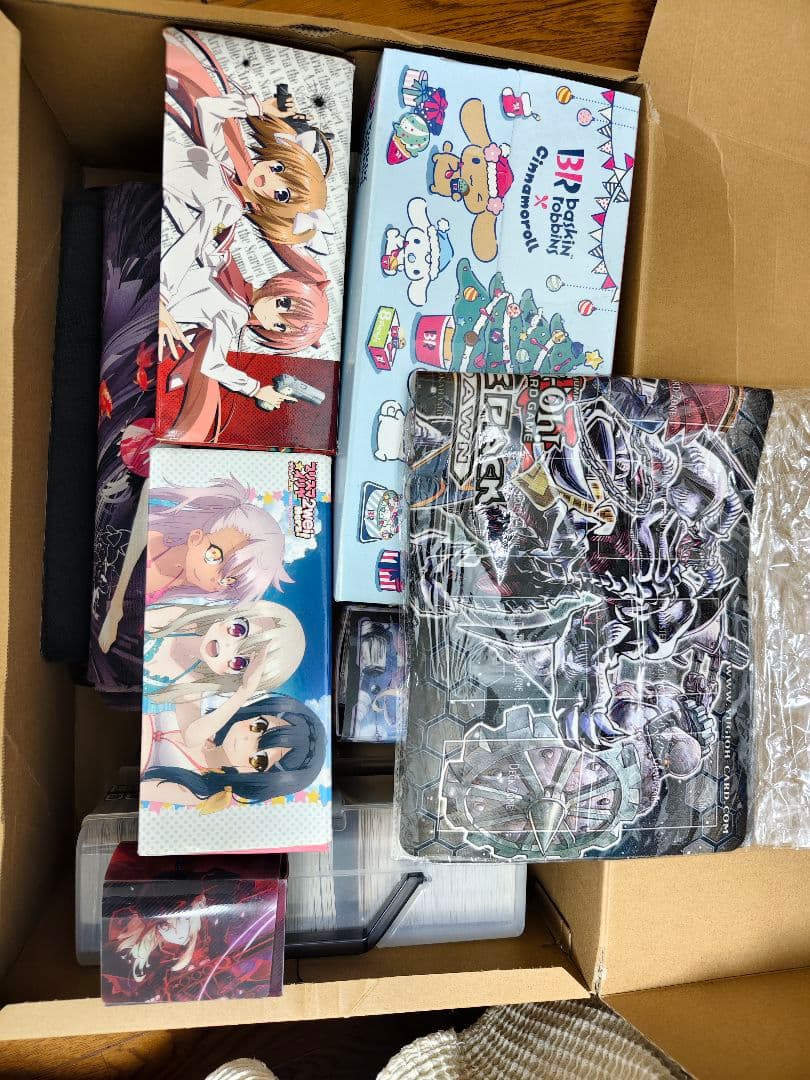 遊戯王 引退 WCQスリーブなどサプライ多数 おまけ付き