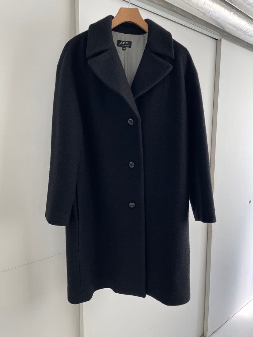 美品 A.P.C. 黒 チェスターコート 34 NINA