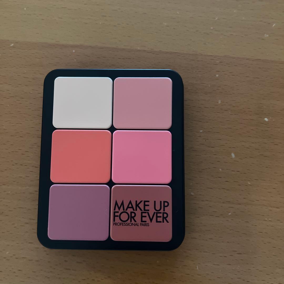 【新品未使用】MAKE UP FOR EVER HDスキンエッセンシャルパレット