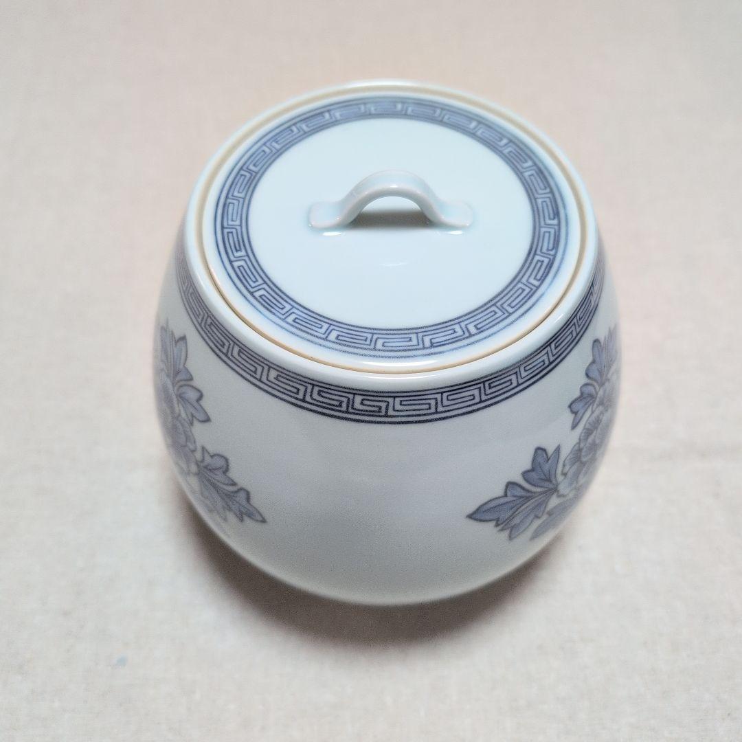 茶道具　水指　古仙窯　染付牡丹紋　桐箱入