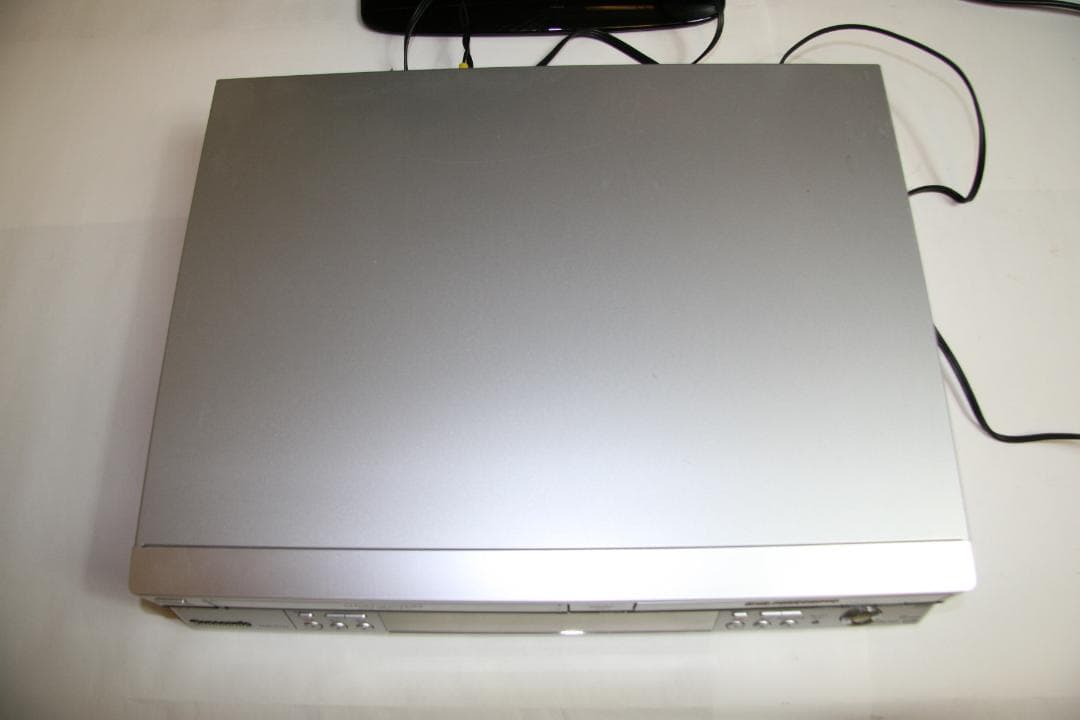 DMR-E70V-S DVDビデオレコーダー DIGA　中古