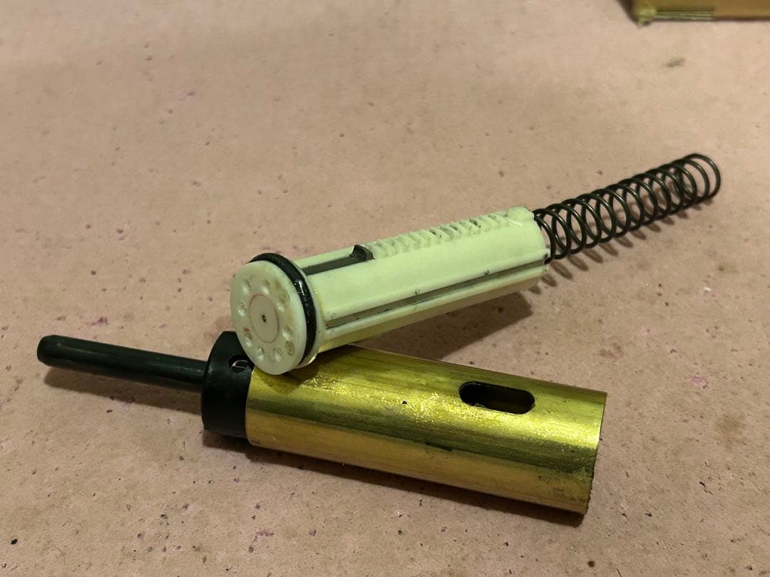 東京マルイ製HK416D ハンドガード、ストック、ダットサイト等シールズ仕様