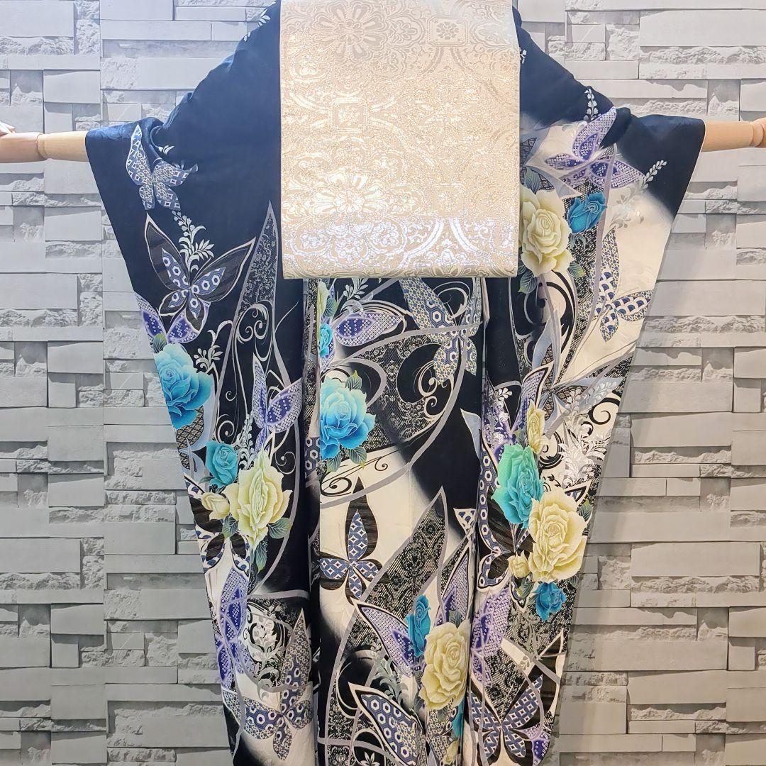 正絹振袖 駒刺繍 薔薇 蝶 銀通し 振袖セット 振袖フルセット 黒青白 62