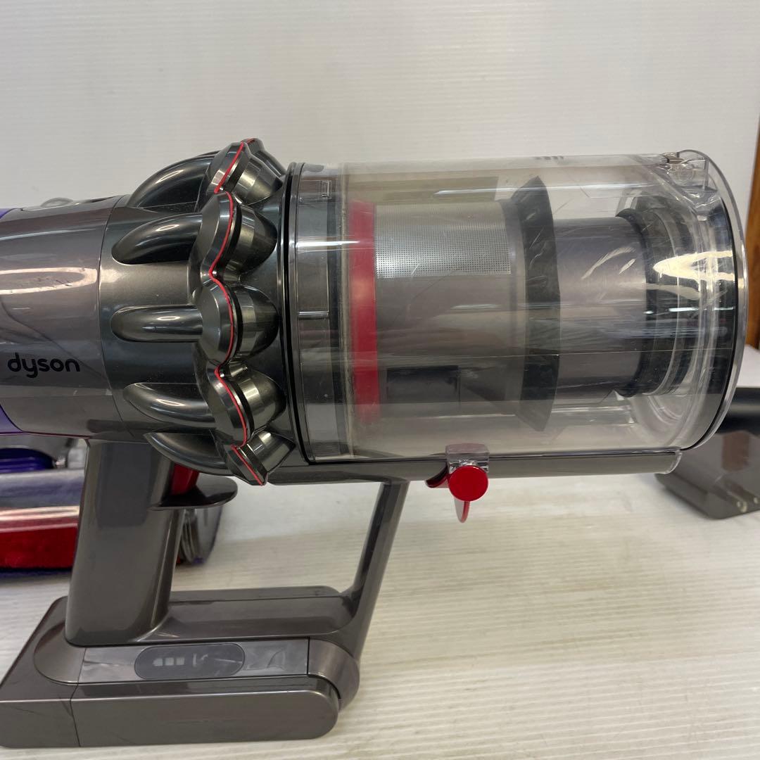 ダイソンV10コードレス掃除機　セット