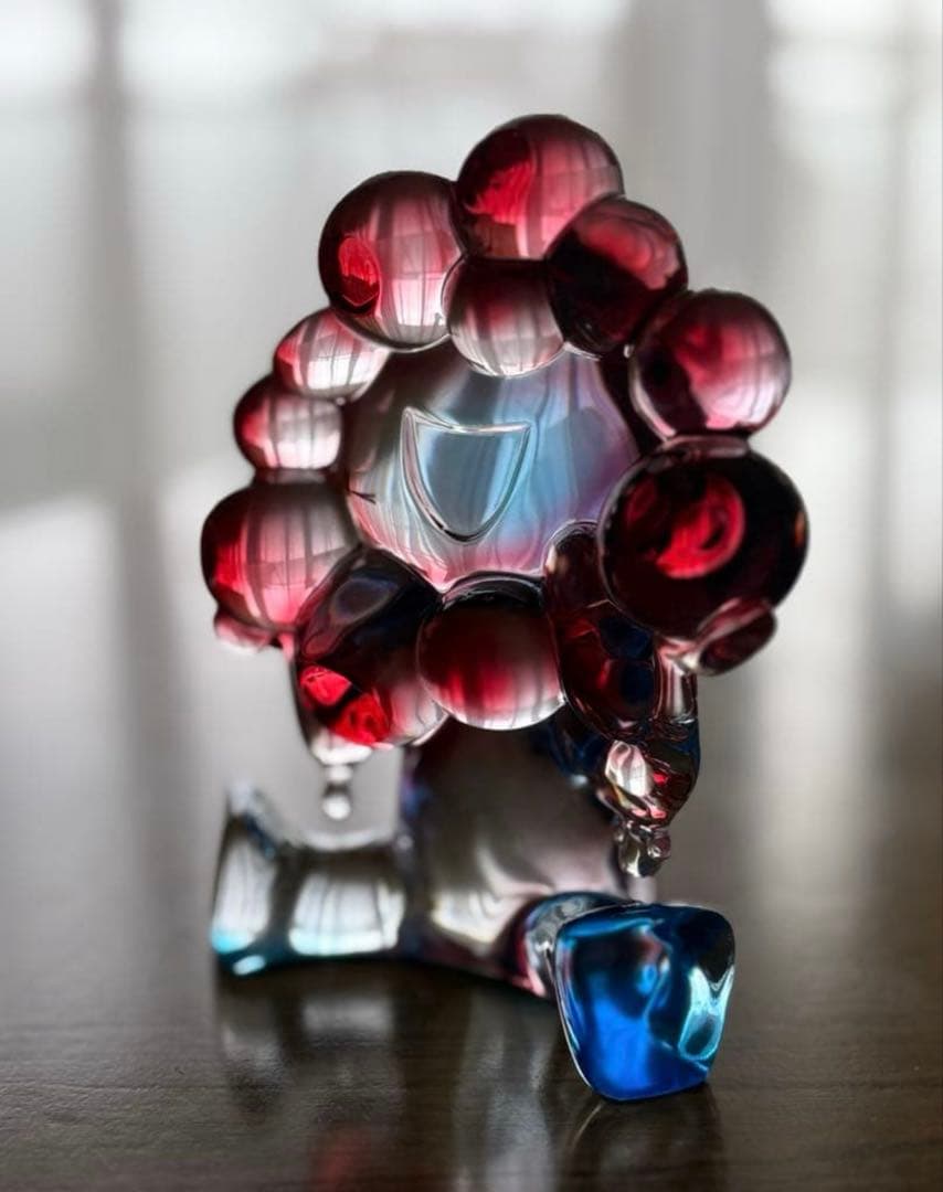 【人気完売品】ミャクミャク クリアフィギュア