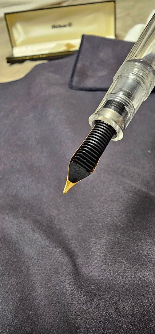 ペリカン デモンストレーター　万年筆