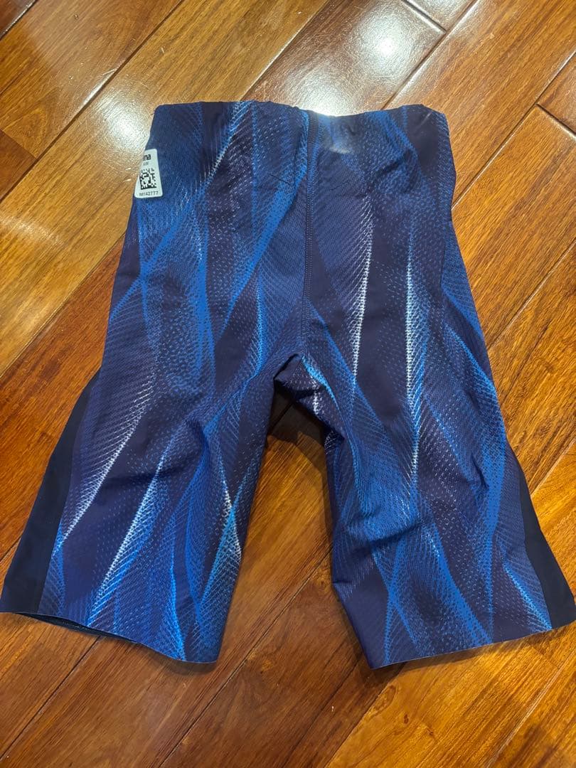 イトマン選手用　高速水着　FINA承認 ミズノ GX SONIC Ⅴ XS