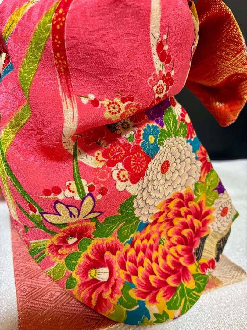 【ねこの創作人形】まねき猫　ちりめん細工　縮緬細工　正月飾り　招き猫