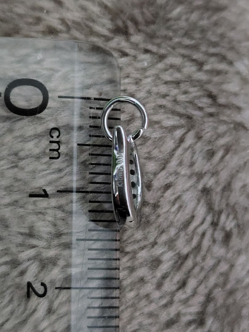 GSTV K18WC パライバトルマリン0.04ct バチカン開閉式　付属品なし