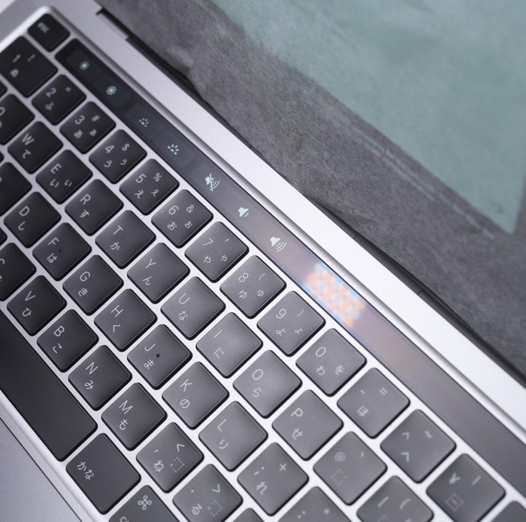 Macbook Pro M1 2020 13インチ 1TB 16GB