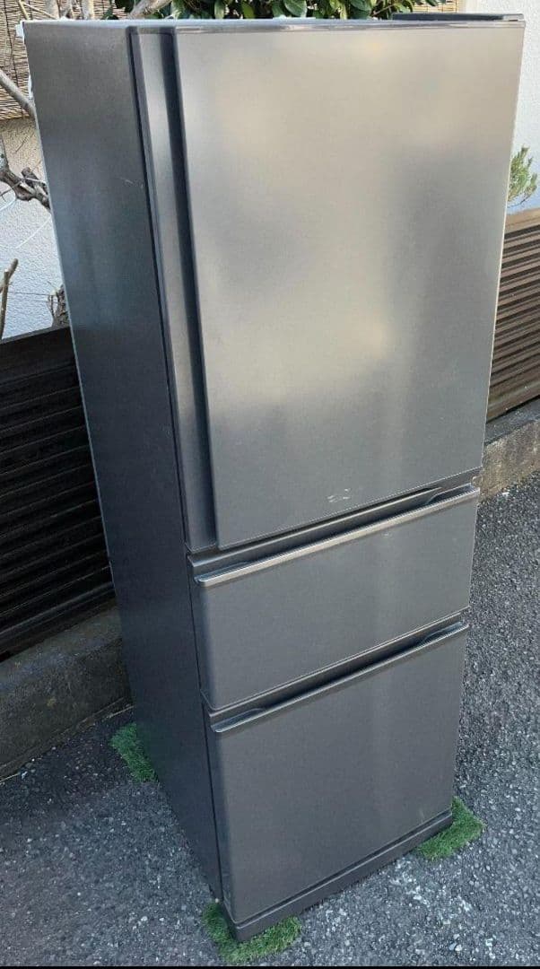 三菱大型3ドア冷凍冷蔵庫　272L省エネ自動製氷機能付き2021年製