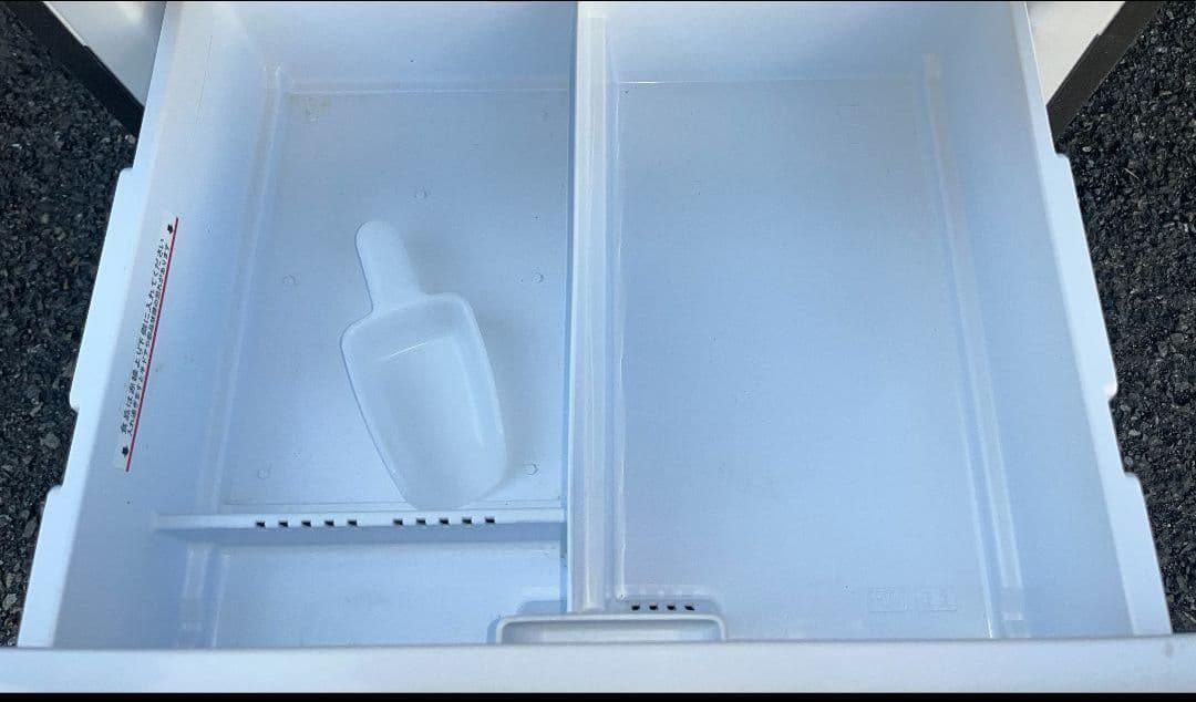 三菱大型3ドア冷凍冷蔵庫　272L省エネ自動製氷機能付き2021年製