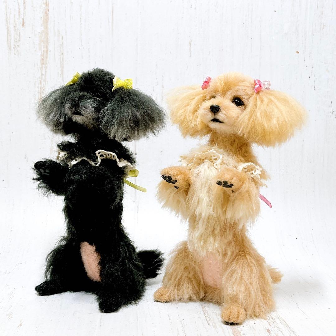 Hiroko 羊毛フェルト 犬 トイプードルちゃん