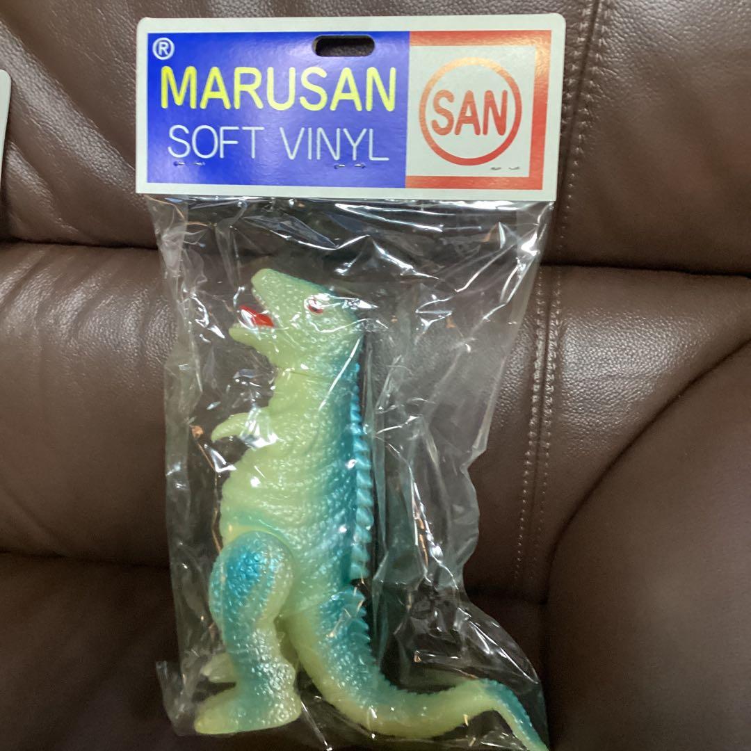 マルサン　ゴジラ＆ミニラ＆黄色ガバラ&蓄光ゴロザウルス　4体セット値引不可　新品