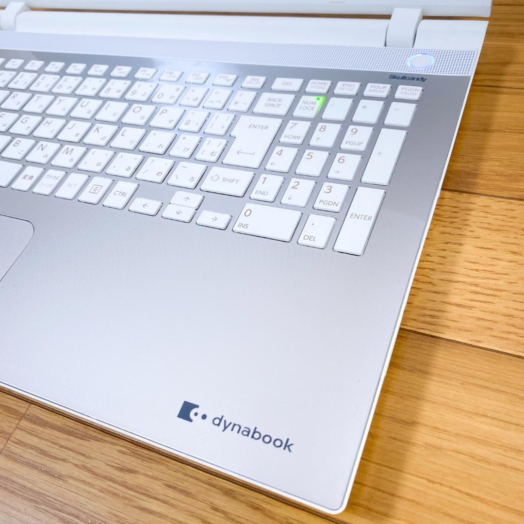 hime✨美品✨東芝ノートパソコン 第6世代i3 新品高速SSD